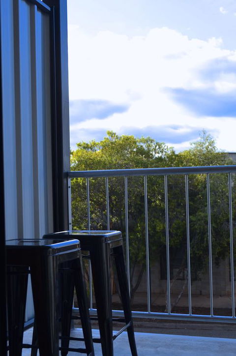 Mansfield Apartments - Australian Directory 9