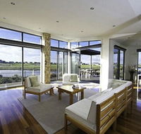 19 Glen Eagles Close - Australian Directory