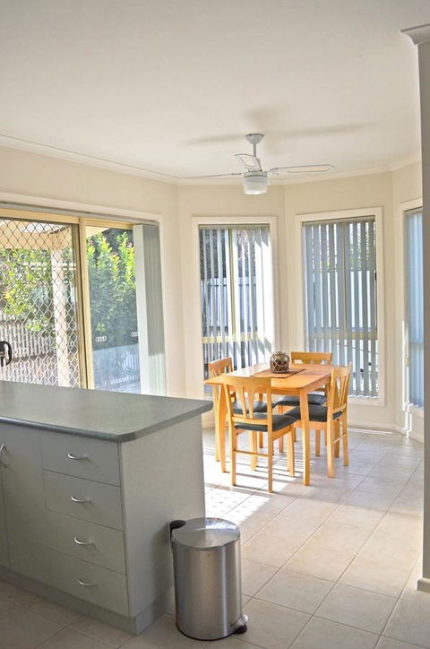 Horsham Central Stay - Australian Directory 1