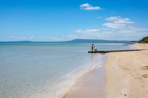 Blairgowrie Apartment 2 - On The Beach - Australian Directory 14