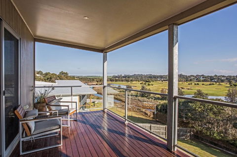 Saltwater Breeze Retreat - Australian Directory 26