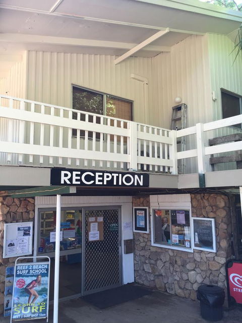 Captain Cook Holiday Village 1770 - Australian Directory 5