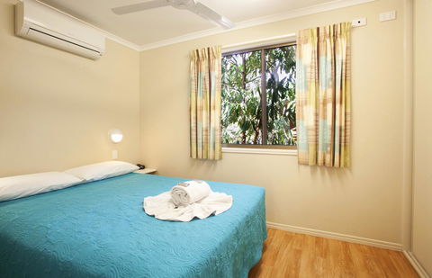 Captain Cook Holiday Village 1770 - Australian Directory 11