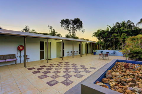 Sandcastles 1770 Motel & Resort - Australian Directory 17
