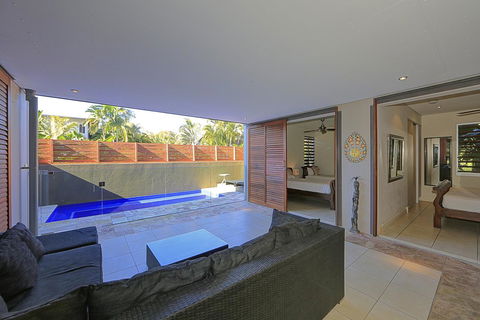 Sandcastles 1770 Motel & Resort - Australian Directory 13