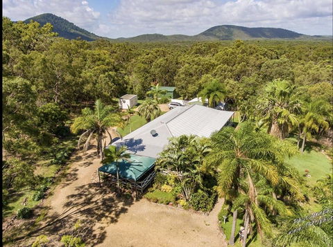 The Hideaway Agnes Water (Adults Only) - Australian Directory 17