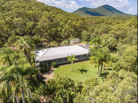 The Hideaway Agnes Water (Adults Only) - Australian Directory 10