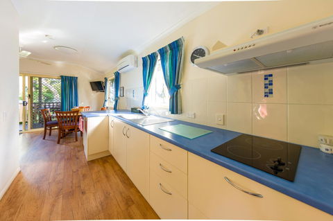 King Reef Resort - Australian Directory 37