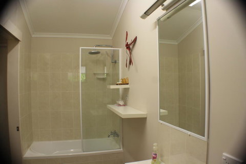 Boutique Bungalows - Australian Directory 43