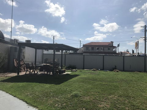 Nanango Star Motel - Australian Directory 37