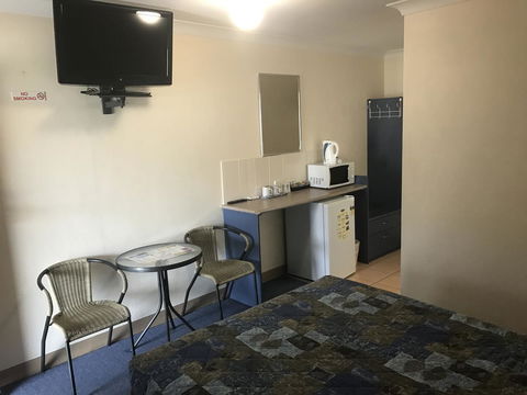 Nanango Star Motel - Australian Directory 23