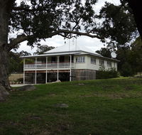 Loughmore House - Australian Directory