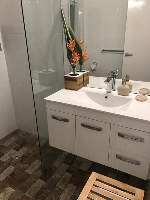 Cairns Beach House Our Oasis - Australian Directory 28