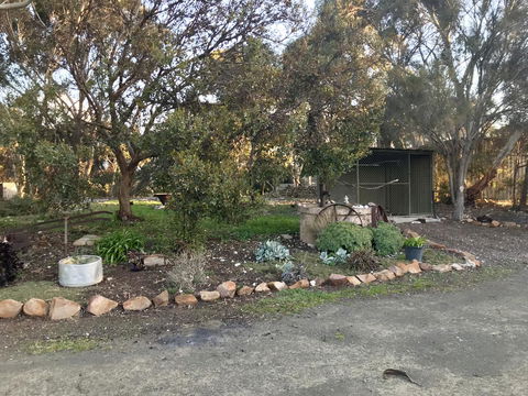 Beeâ€™s Place - 3 Bedroom Home On 10 Acres Of Land With Distant Ocean Views - Australian Directory 17