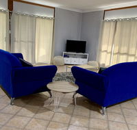 Bees Place - 3 bedroom home on 10 acres of land with distant ocean views - Australian Directory