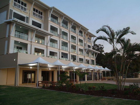 Beachfront Holiday Apartment To Rent For Short And Long Stays - Australian Directory 43