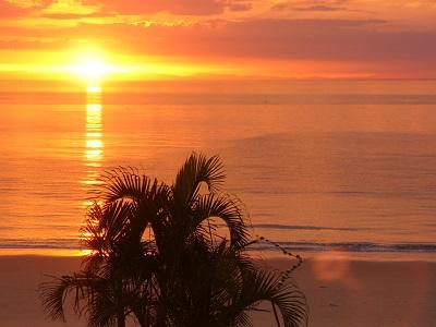 Beachfront Holiday Apartment To Rent For Short And Long Stays - Australian Directory 36