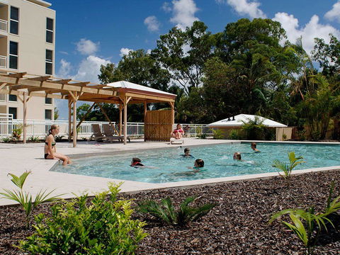 Beachfront Holiday Apartment To Rent For Short And Long Stays - Australian Directory 24