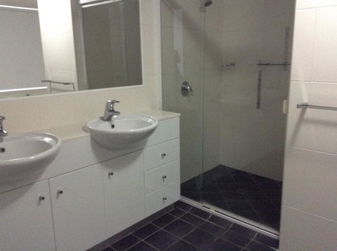 Beachfront Holiday Apartment To Rent For Short And Long Stays - Australian Directory 9