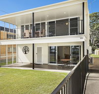 Waterfront Retreat with room for a boat - Welsby Pde Bongaree - Australian Directory