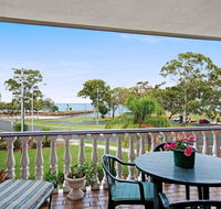 Huge top floor unit across the road....Waterfront - Australian Directory