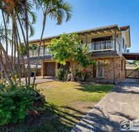 Family Holiday Haven on Boronia 100m to Beach - Australian Directory