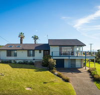 106 Ocean Parade Dalmeny - Australian Directory
