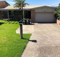 121 Montague Avenue Kianga - Australian Directory
