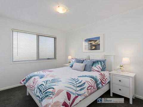 13 Seacombe Grove Ventnor - Australian Directory 3