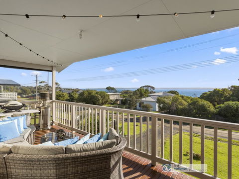 13 Seacombe Grove Ventnor - Australian Directory 1