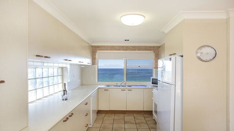 143 Mitchell Pde - Magnificent Outlook - Australian Directory 3