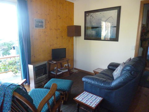 19 Blue - Australian Directory 3