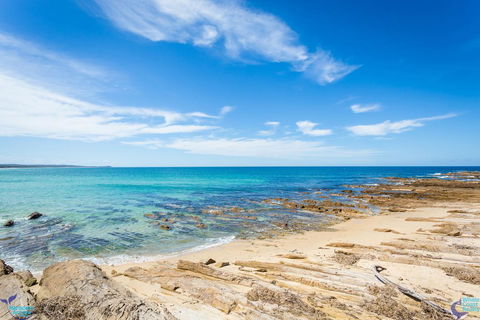 22 Dulling Street - Beach House - Australian Directory 2