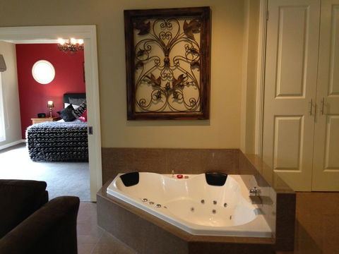 3 Kings Bed And Breakfast - Australian Directory 0