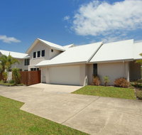 60 Beachway Parade Marcoola 500 BOND Linen supplied - Australian Directory