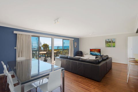 74 Ocean Parade - Australian Directory 0