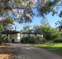 8 Ophir Ave Ventnor - Australian Directory