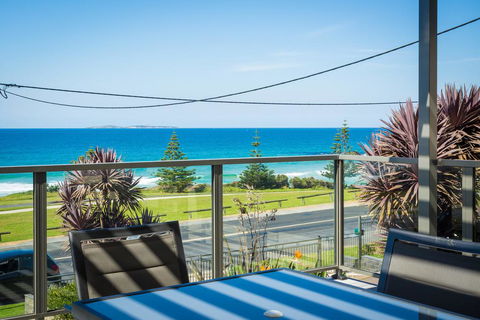 81 Dalmeny Drive - Beach House - Australian Directory 1