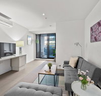 A Bright  Airy CBD Apt Next to Southern Cross - Australian Directory