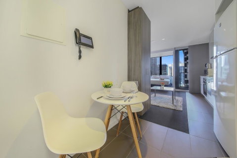 A Cozy & Comfy Studio Next To Southern Cross - Australian Directory 2