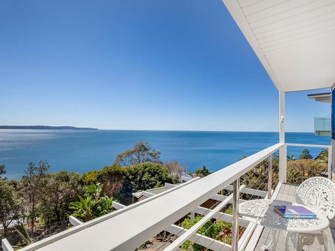 A Little Piece Of Paradise - Australian Directory 3