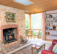 Adelaide Hills 'Camellia Cottage' - WiFi - Australian Directory