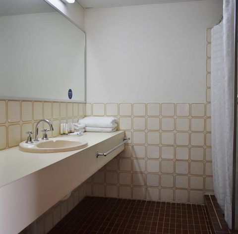 Admiral Motel Bunbury - Australian Directory 1