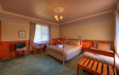 Alexandria Bed And Breakfast - Australian Directory 2