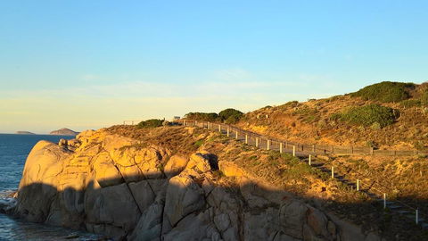 All Seasons Port Elliot Holiday House - Australian Directory 2