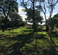 Alluvion Beach Cottage - Australian Directory