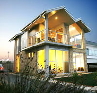 Aloha Beachfront Port Fairy - Australian Directory