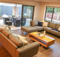 Amaroo - Australian Directory