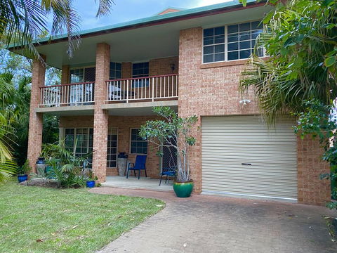 Amazing Beach House - Australian Directory 0