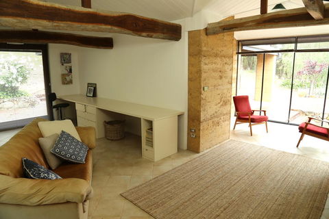 Anagama House & Studio - Australian Directory 1